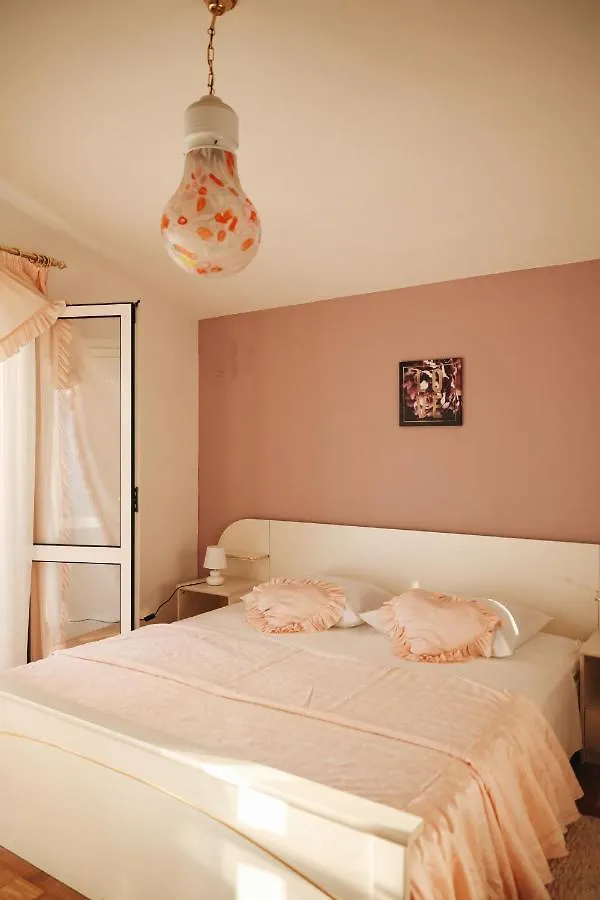 Apartment Blanka With A Beautiful View Of Trogir