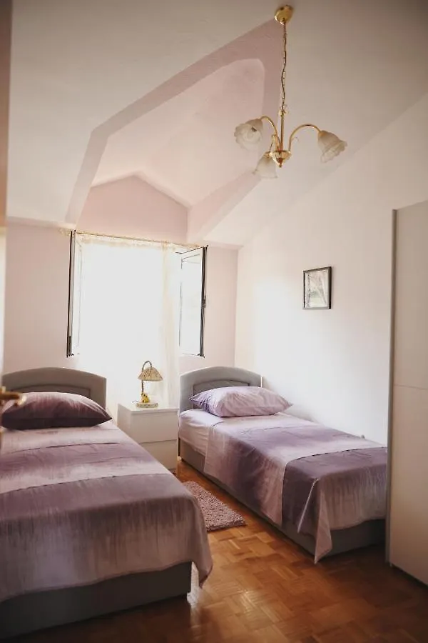 Apartment Blanka With A Beautiful View Of Trogir